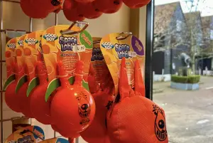 Choice Pet Supplies at Battlers Green Farm, Radlett, Hertfordshire, offering high-quality pet food, toys, and accessories for dogs, cats, and small animals.