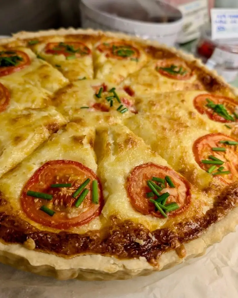 The farm shop at Battlers Green Farm in Radlett, Hertfordshire, providing fresh local produce, artisanal baked goods, and quality farm shop essentials.